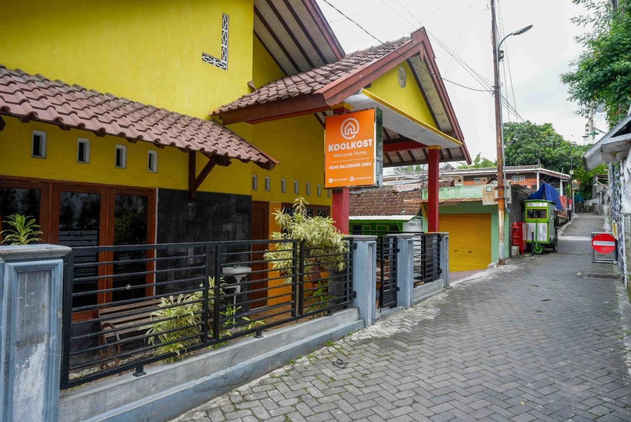 Koolkost Syariah Near Malioboro Area Vandrerhjem Yogyakarta Eksteriør bilde